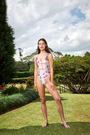 Gema-Prado-One-Piece-14993