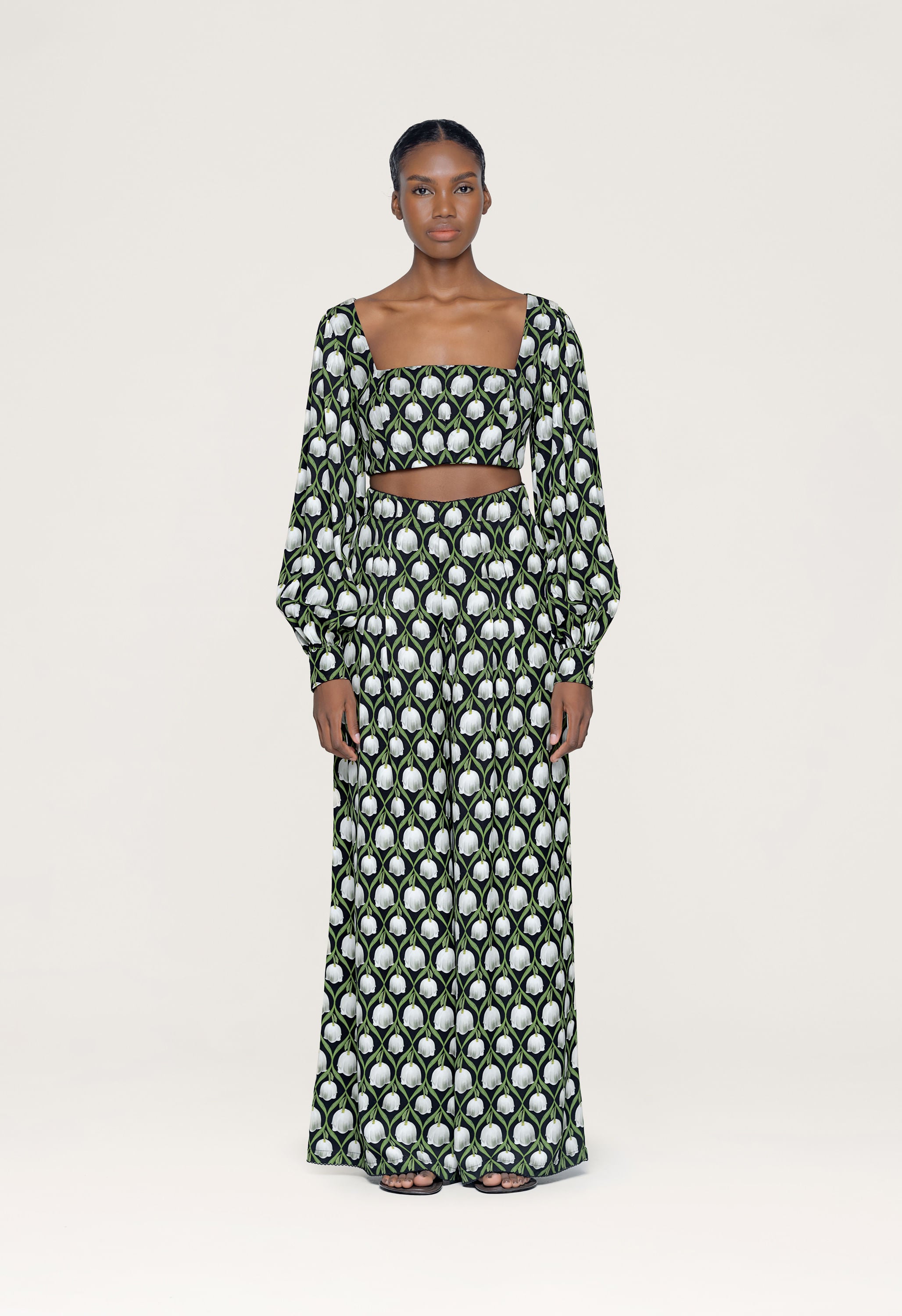 Pera-Perla-Cropped-Top-13429