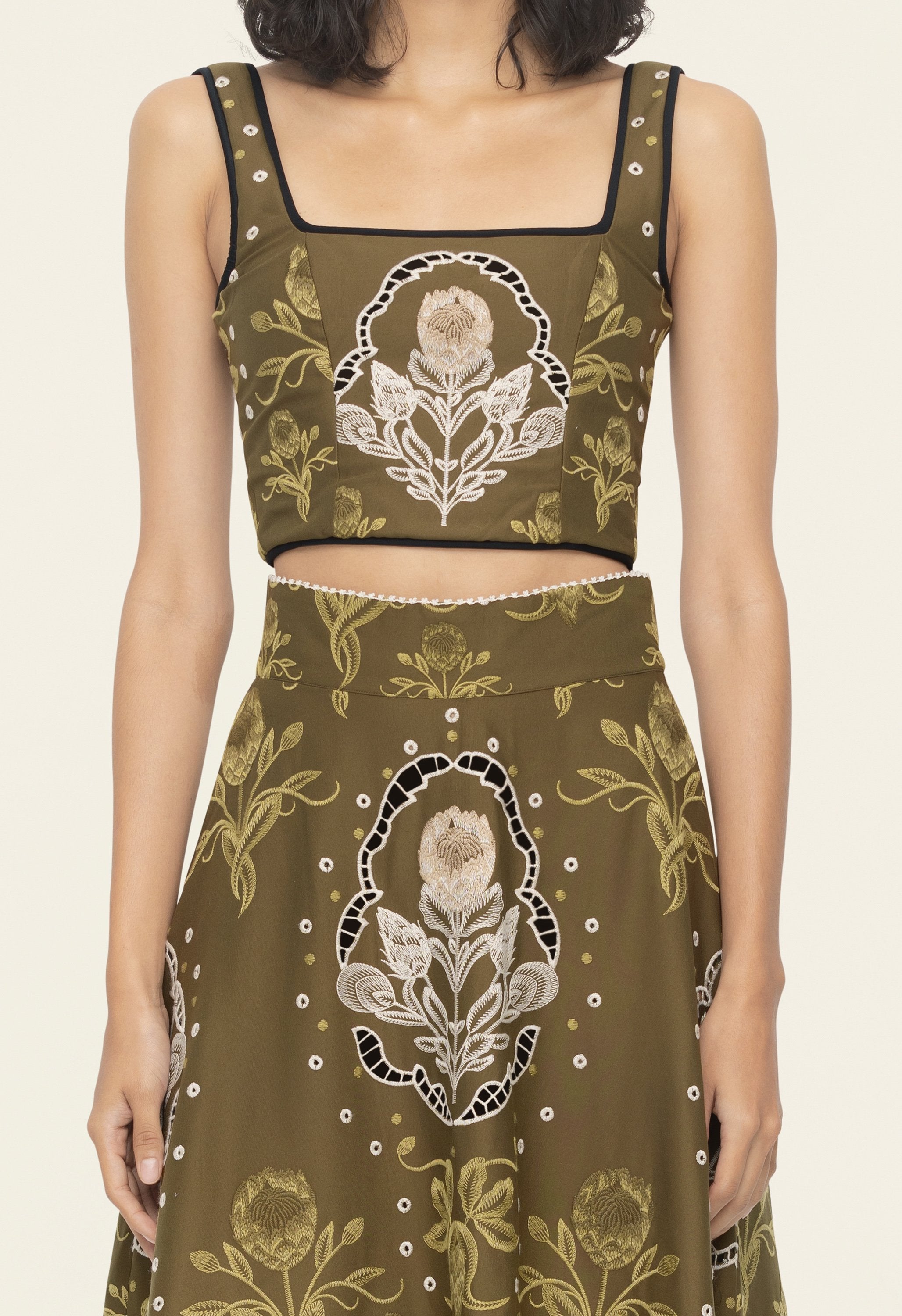 スカート GROVE 23FW CARMIT SKIRT BMH1455 Cadet Girlie Mid-Rise Belt Camouflage Cargo Mini Skirt | Windsor