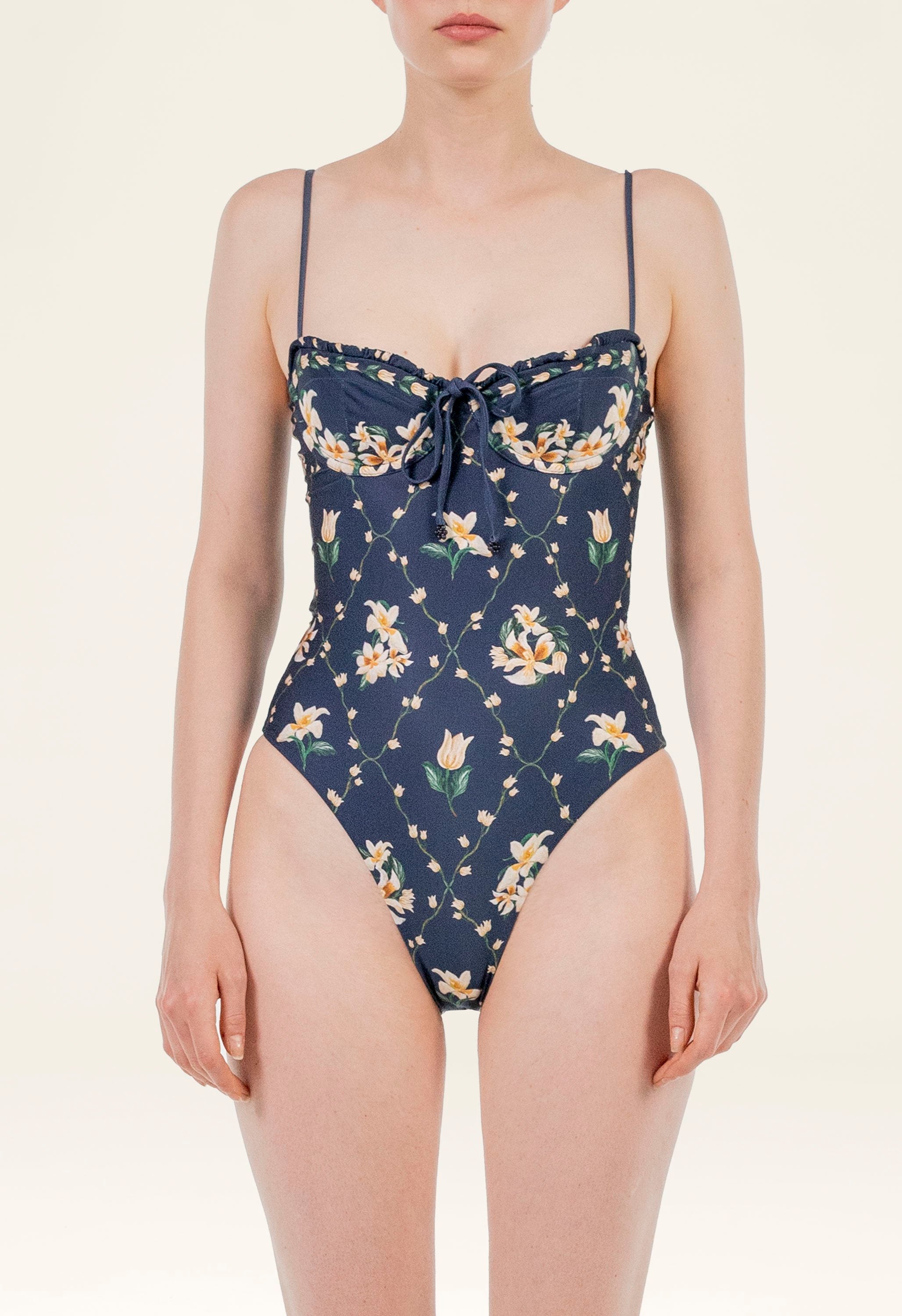 Maria-Ebano Promesa One Piece-20893-5.jpg