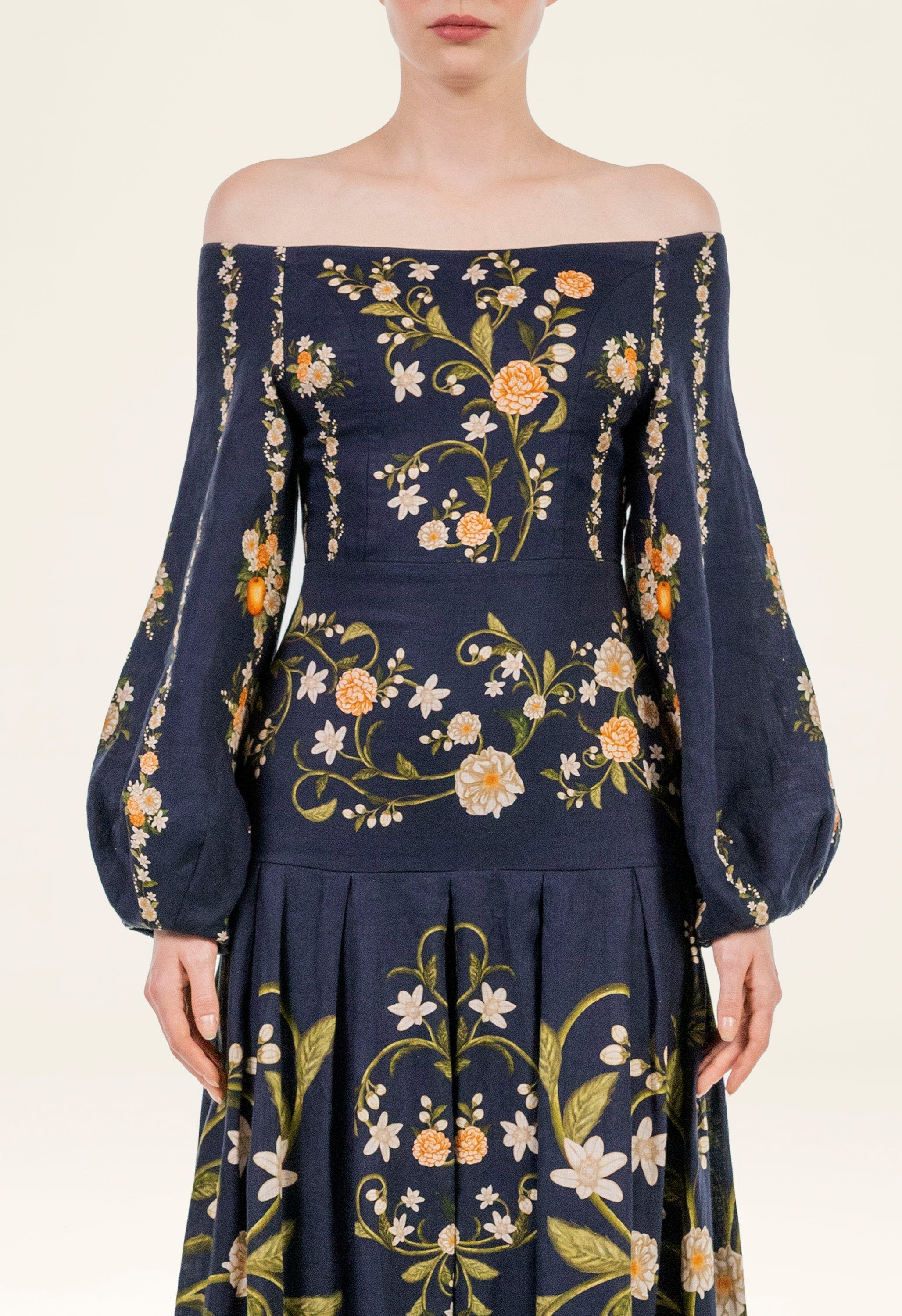 Maria-Senlis Valle Maxi Dress-20842-5.jpg