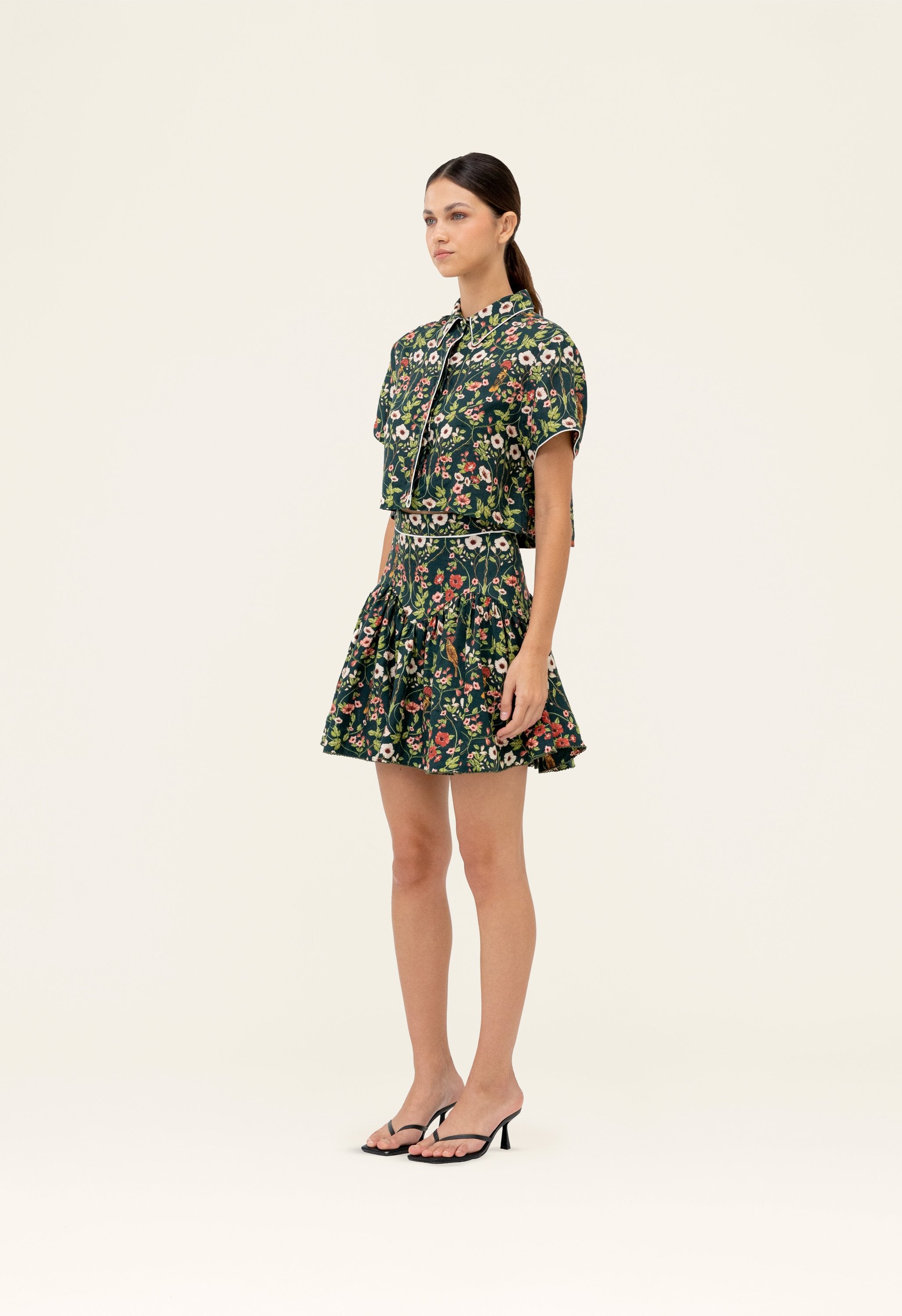Secreto-Asai-Mosquetero-Mini-Skirt-19196-1.jpg