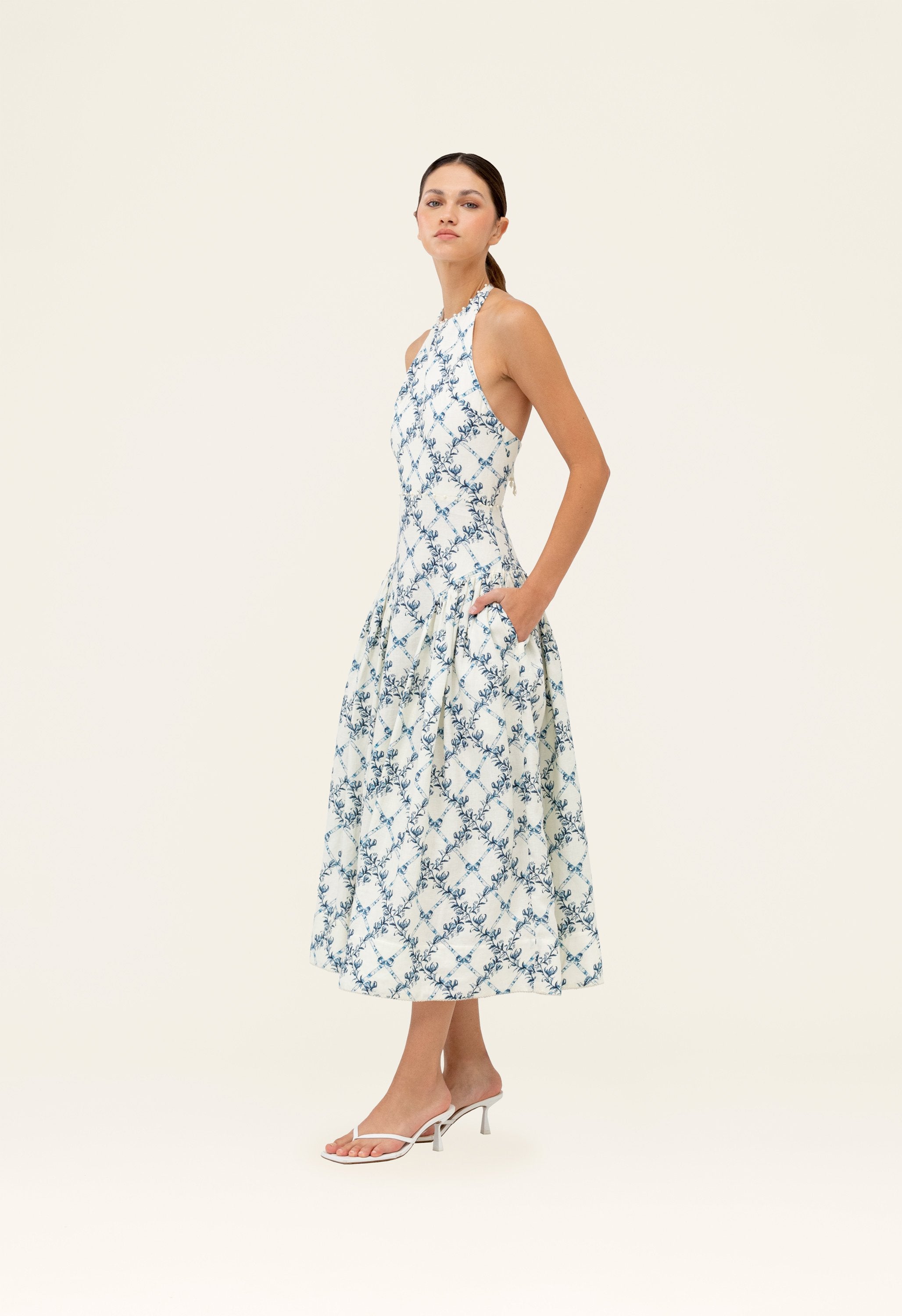 Secreto-Balsa-Gloriosa-Midi-Dress-19226-2.jpg