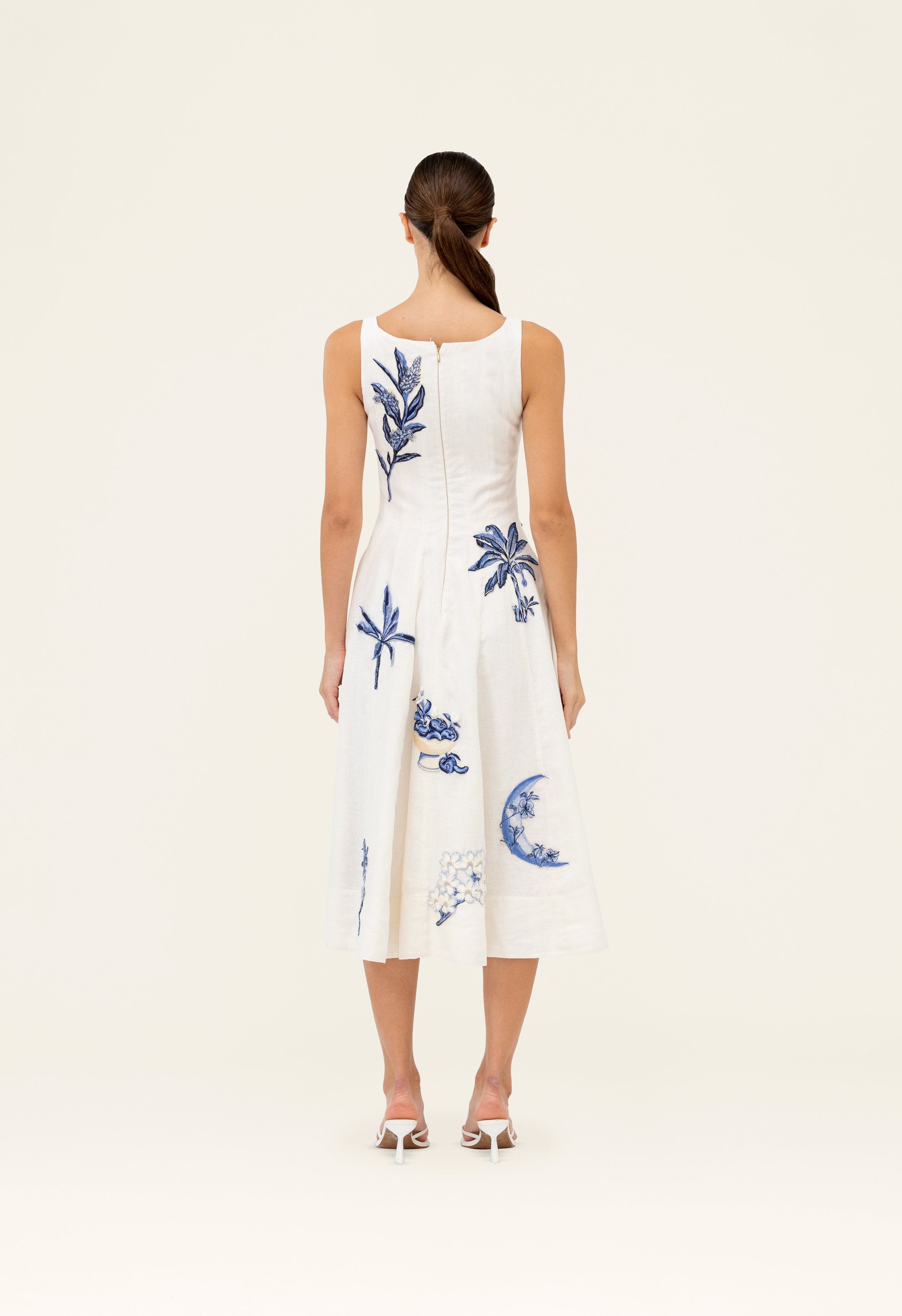 Secreto-Frontera-Wild-Midi-Dress-19214-4.jpg