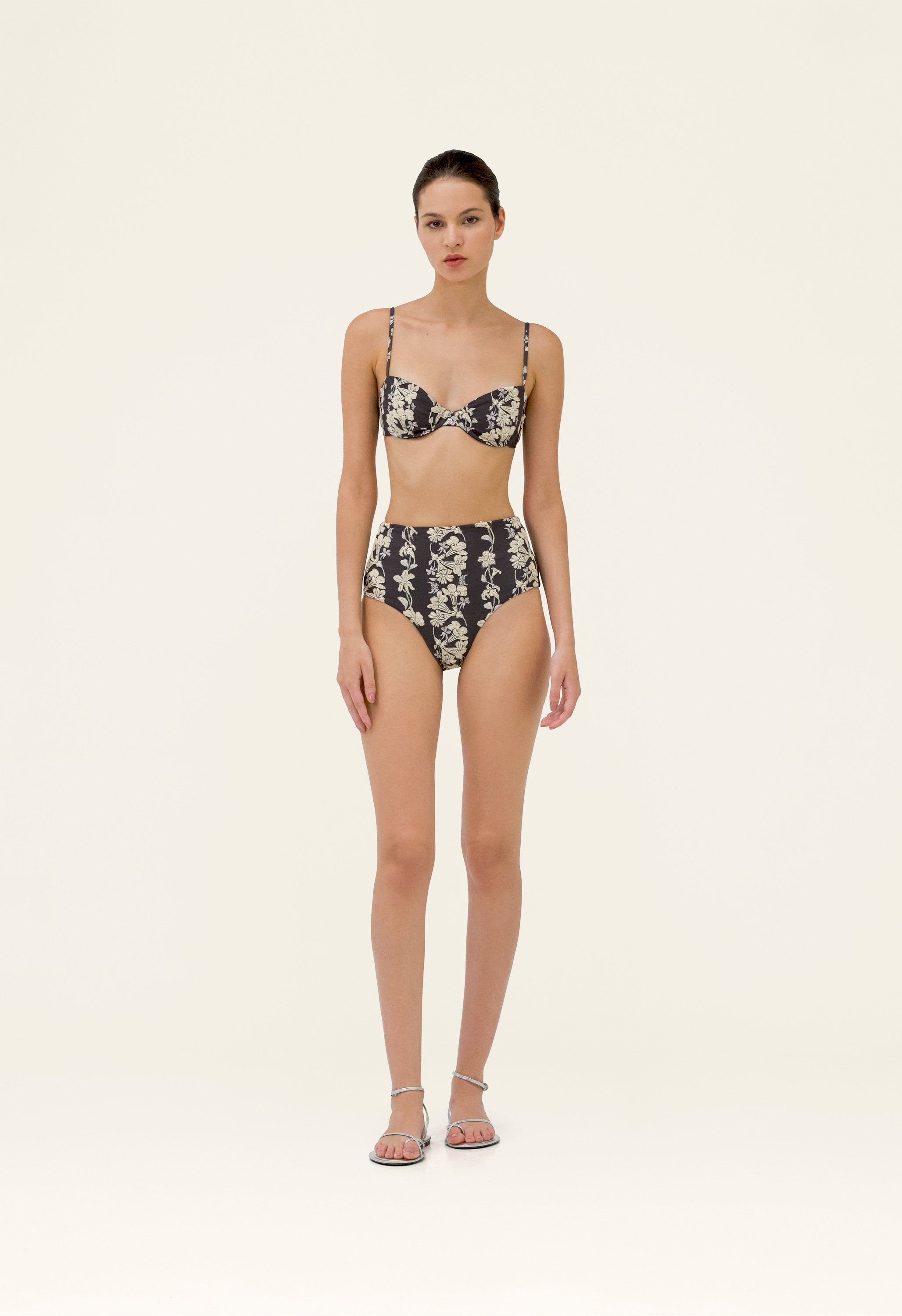 Suspiro-Magenta-Guayacan-Bikini-Bottom-18573-3.jpg