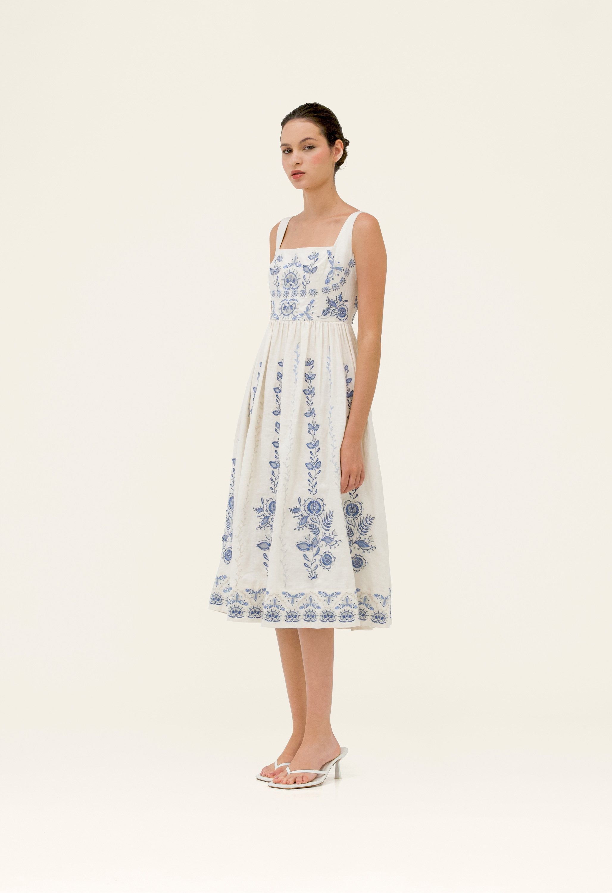 Suspiro-Miramar-Floritura-Midi-Dress-18455-3.jpg