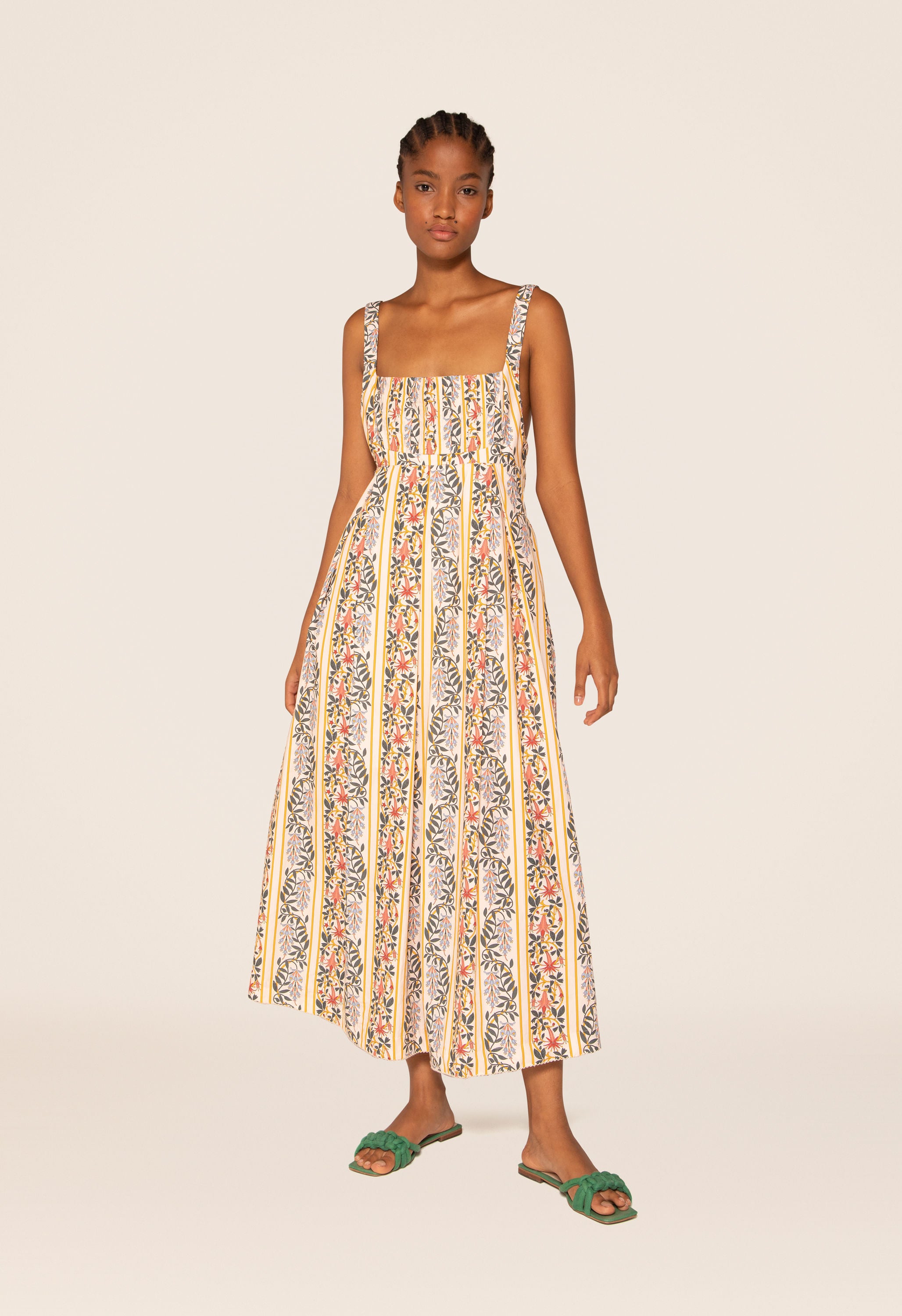 Hortensia-Lluvia-Floral-Midi-Dress-9138