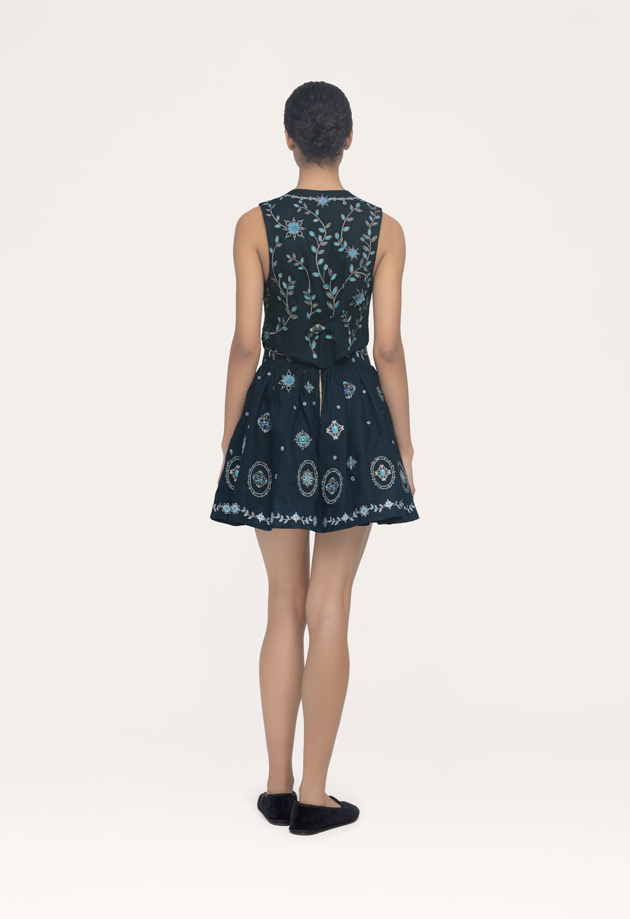 Nori-Relicario-Embroidered-Mini-Skirt-14229